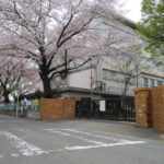 東中学校