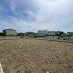 【ご成約済み ありがとうございました】敷地103坪 車3台以上可能 敷地への間口8.2ｍ 建築条件なし